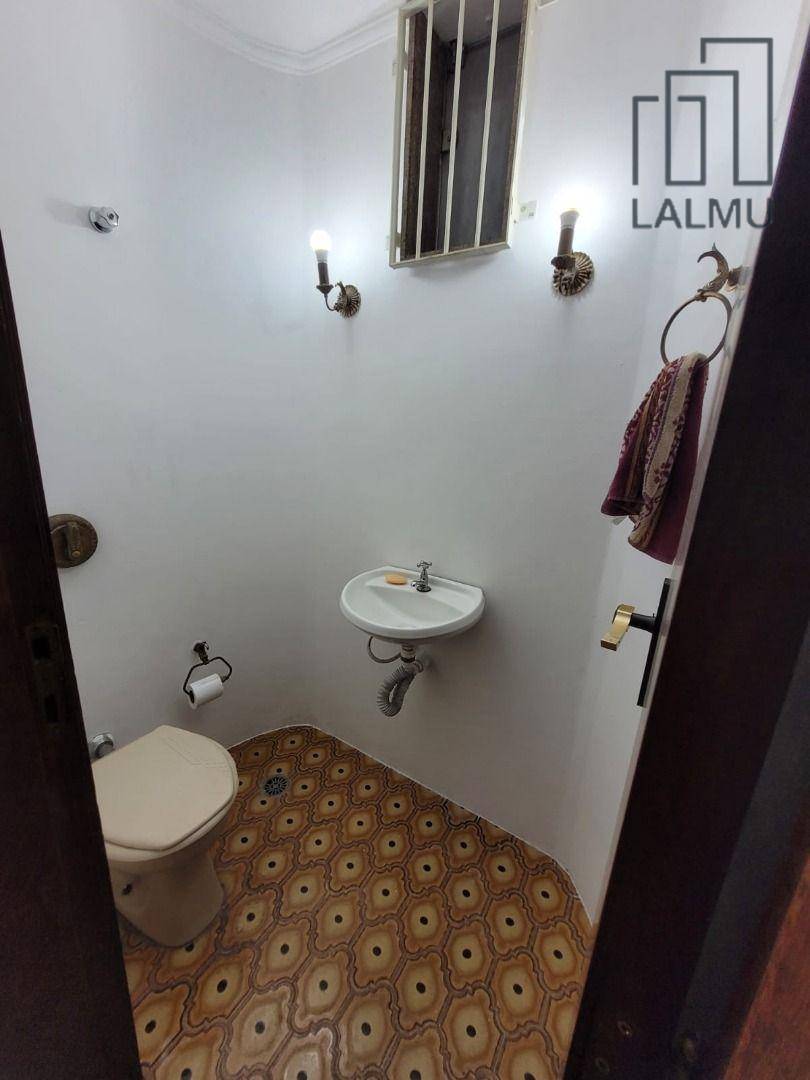 Sobrado para alugar com 4 quartos, 330m² - Foto 34