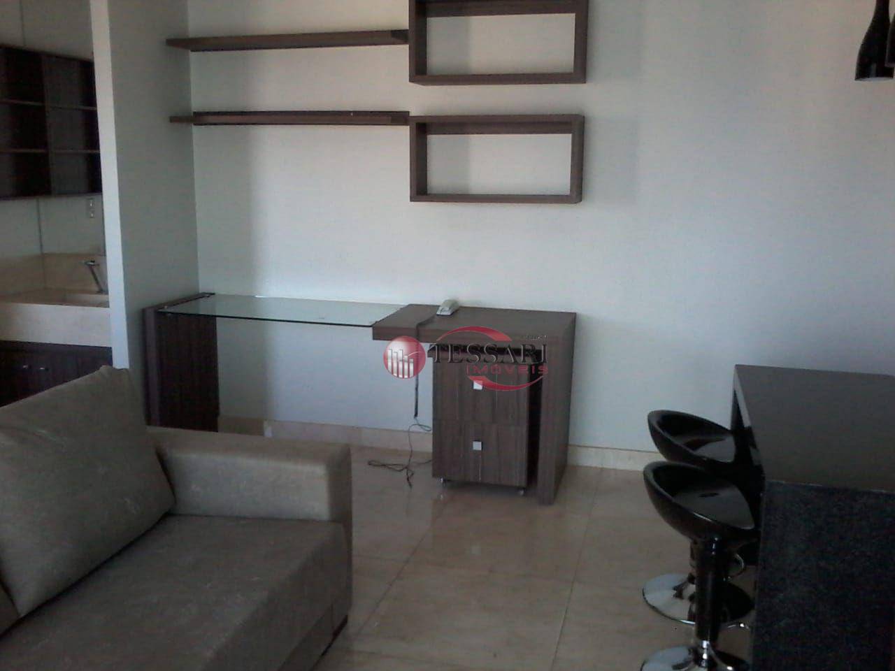 Apartamento à venda e aluguel com 1 quarto, 40m² - Foto 4