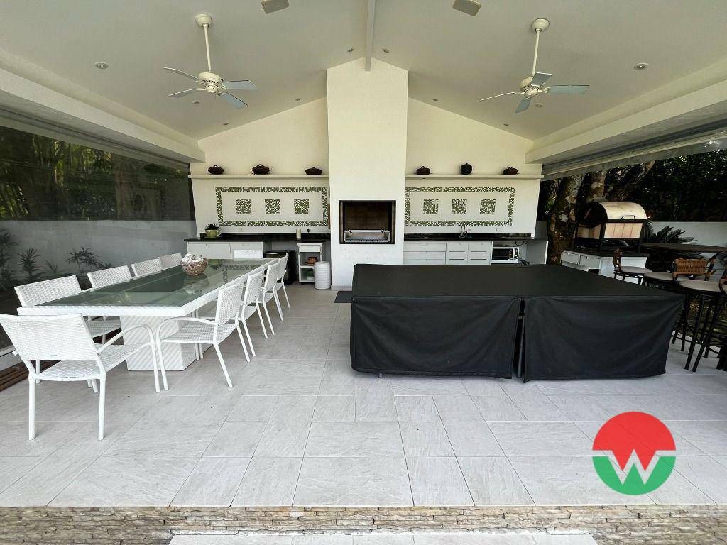 Casa de Condomínio para alugar com 5 quartos, 700m² - Foto 33