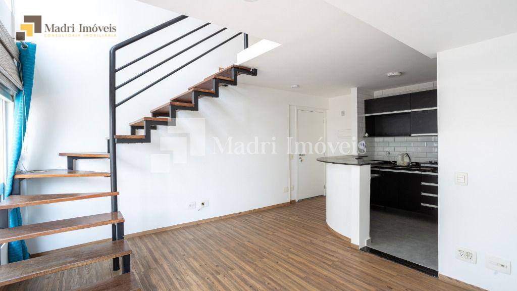 Apartamento à venda com 1 quarto, 38m² - Foto 2