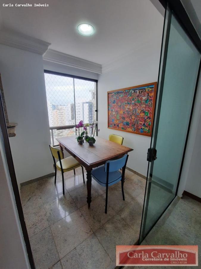 Apartamento à venda com 3 quartos, 188m² - Foto 3
