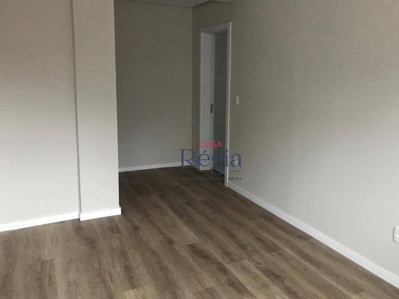 Apartamento para alugar com 2 quartos, 92m² - Foto 1