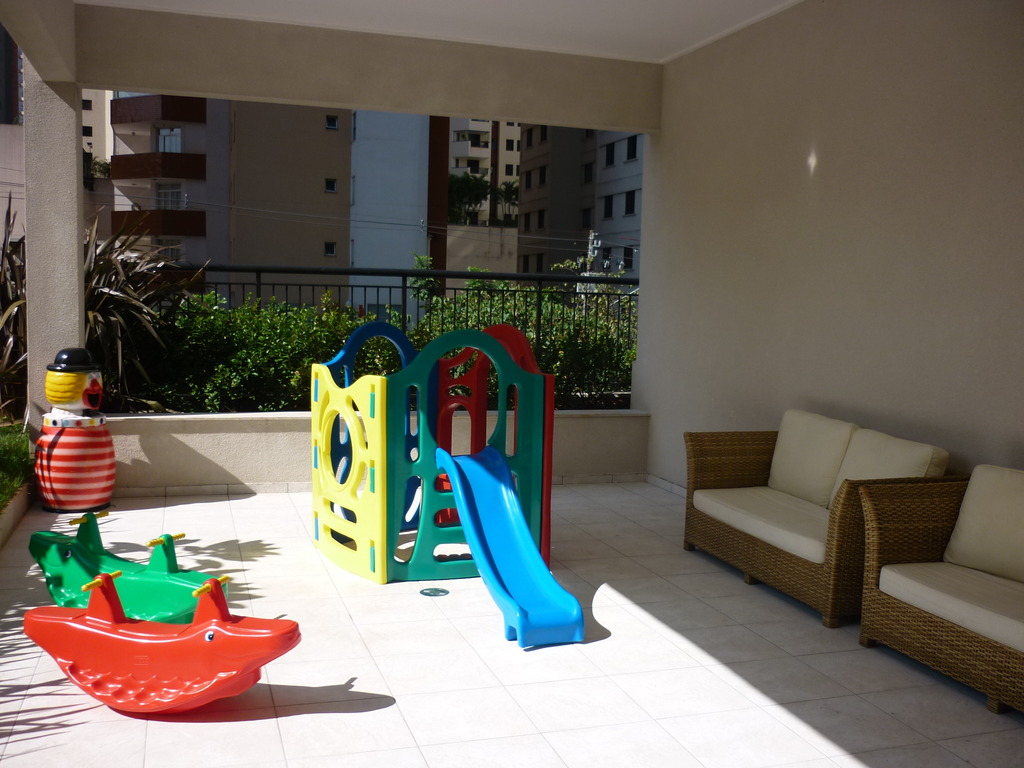 Apartamento à venda com 4 quartos, 202m² - Foto 11