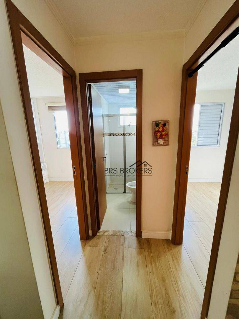 Apartamento à venda com 2 quartos, 39m² - Foto 21