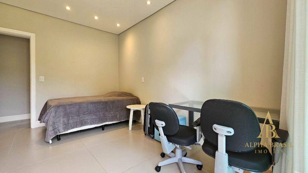 Casa à venda com 4 quartos, 522m² - Foto 17