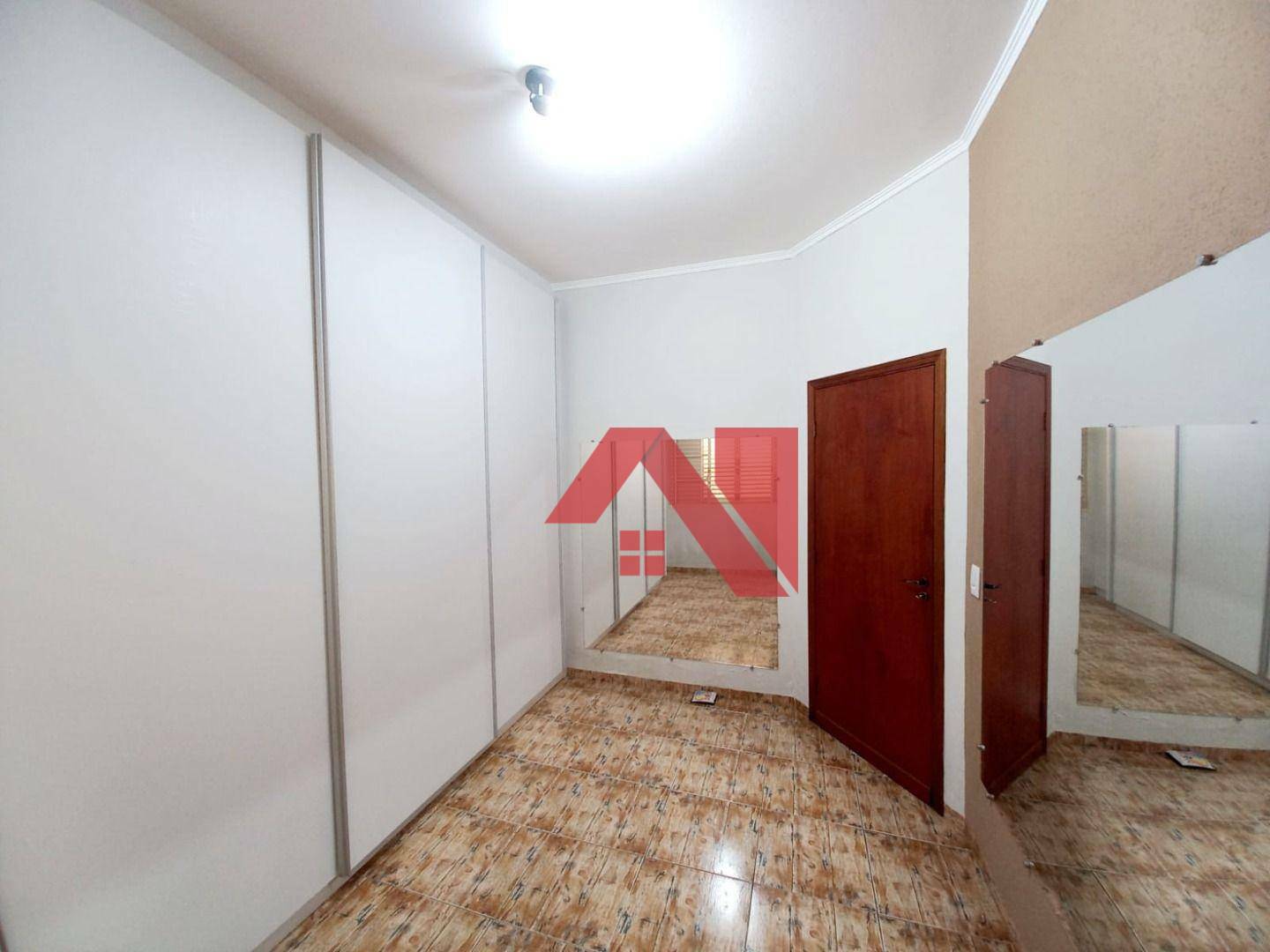 Casa à venda com 3 quartos, 170m² - Foto 14