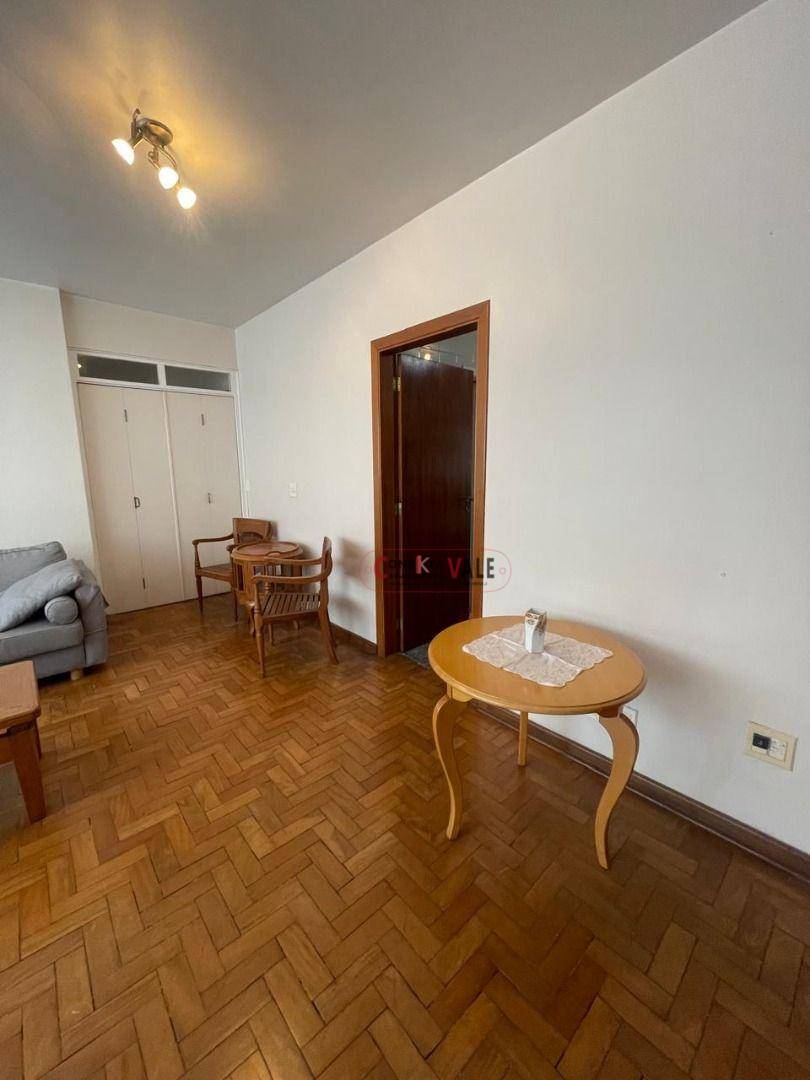 Apartamento à venda com 2 quartos, 110m² - Foto 3