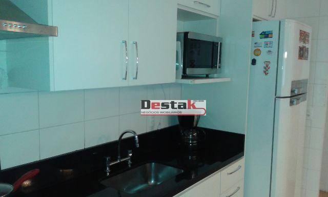 Apartamento à venda com 3 quartos, 102m² - Foto 7