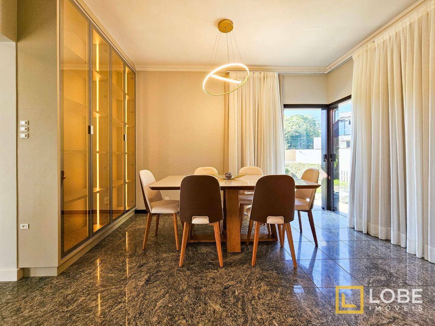 Casa à venda com 3 quartos, 312m² - Foto 18