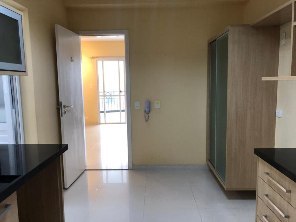 Apartamento à venda com 2 quartos, 126m² - Foto 13