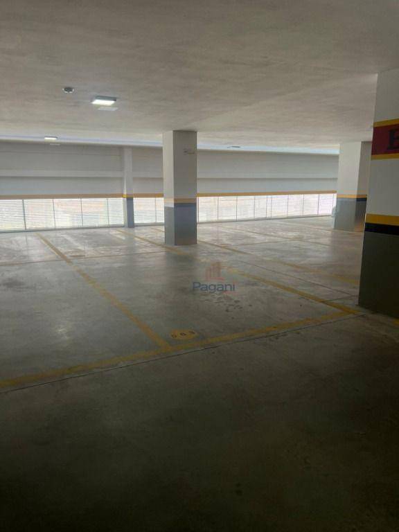 Apartamento à venda com 3 quartos, 108m² - Foto 3