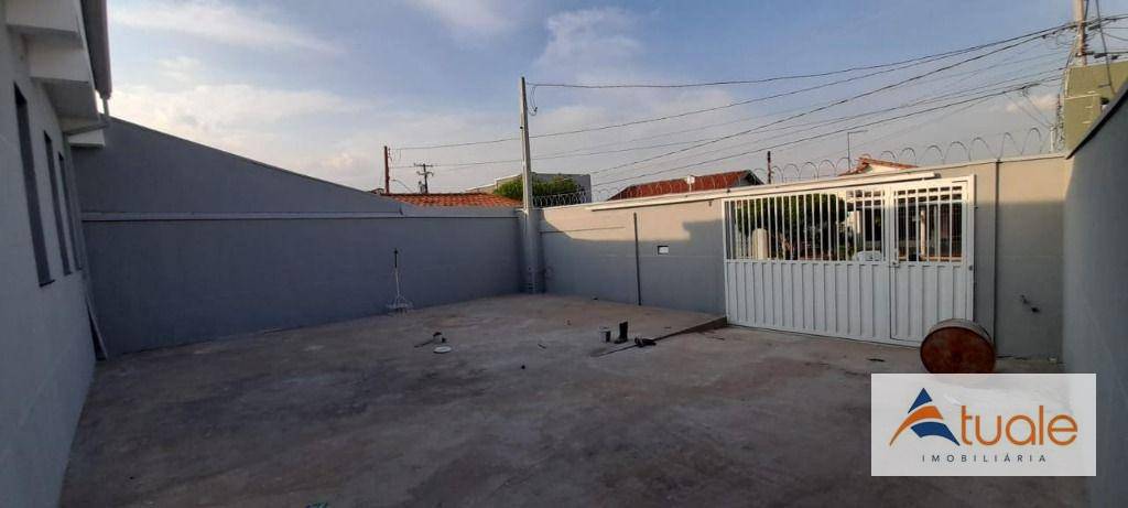 Casa à venda e aluguel com 3 quartos, 160m² - Foto 3