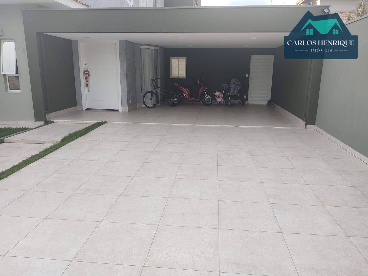 Casa à venda com 5 quartos, 240m² - Foto 12