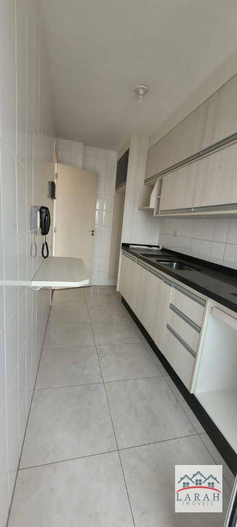 Apartamento à venda com 2 quartos, 67m² - Foto 7