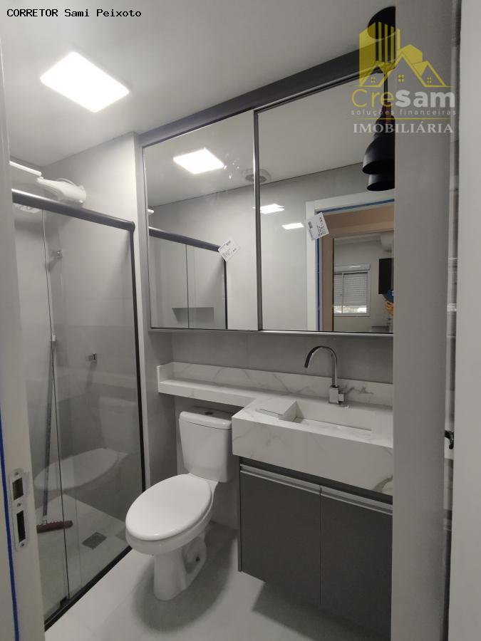 Apartamento para alugar com 2 quartos, 58m² - Foto 32