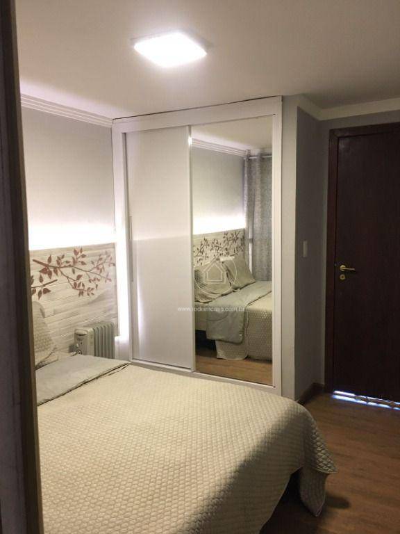 Casa à venda com 3 quartos, 200m² - Foto 15