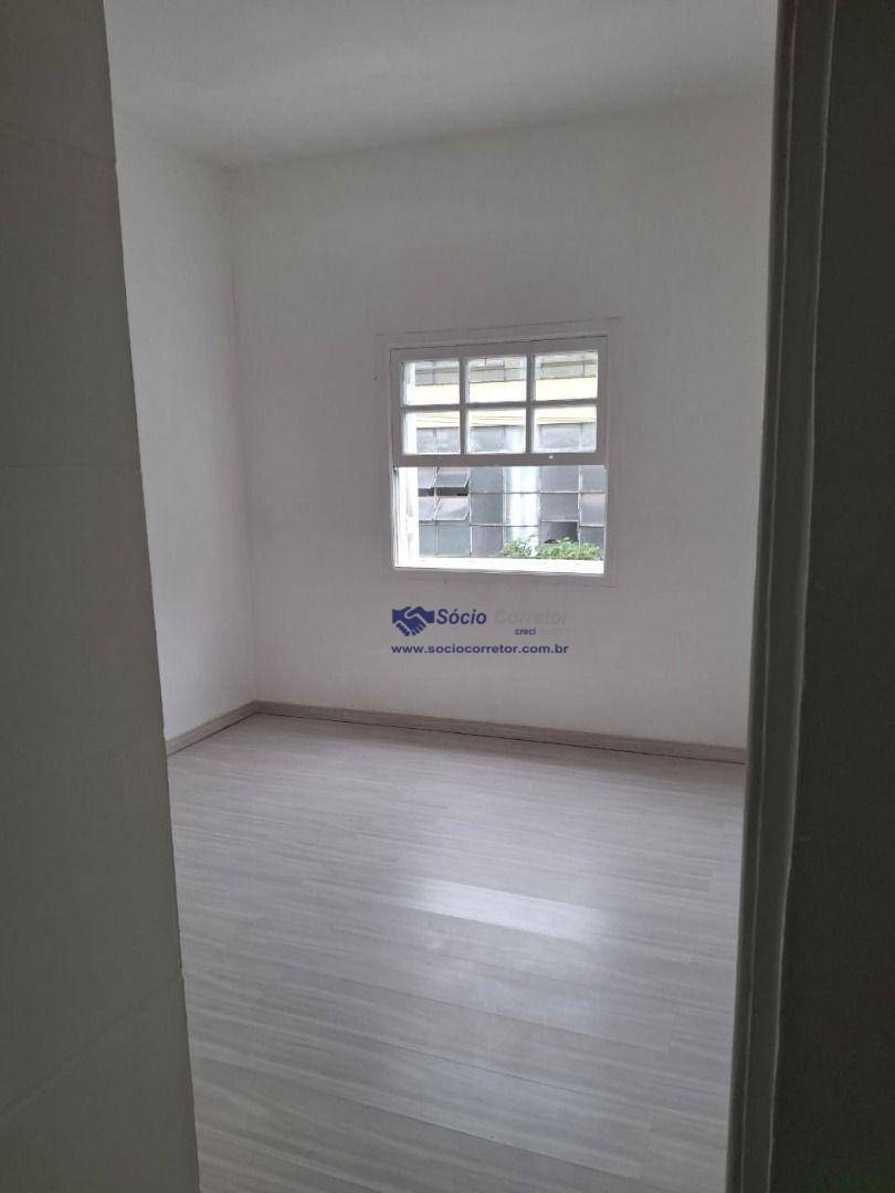 Apartamento à venda e aluguel com 2 quartos, 64m² - Foto 12