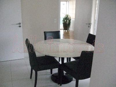 Apartamento à venda com 3 quartos, 233m² - Foto 7