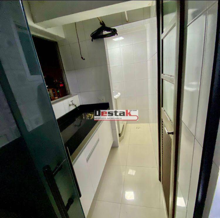 Apartamento à venda com 3 quartos, 74m² - Foto 5