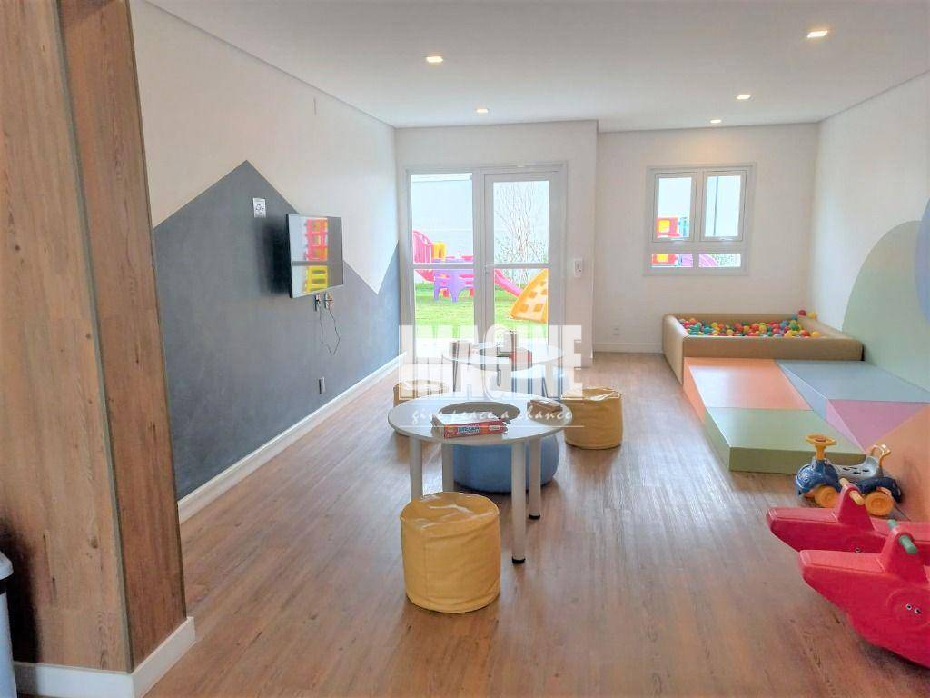 Apartamento à venda com 2 quartos, 45m² - Foto 15
