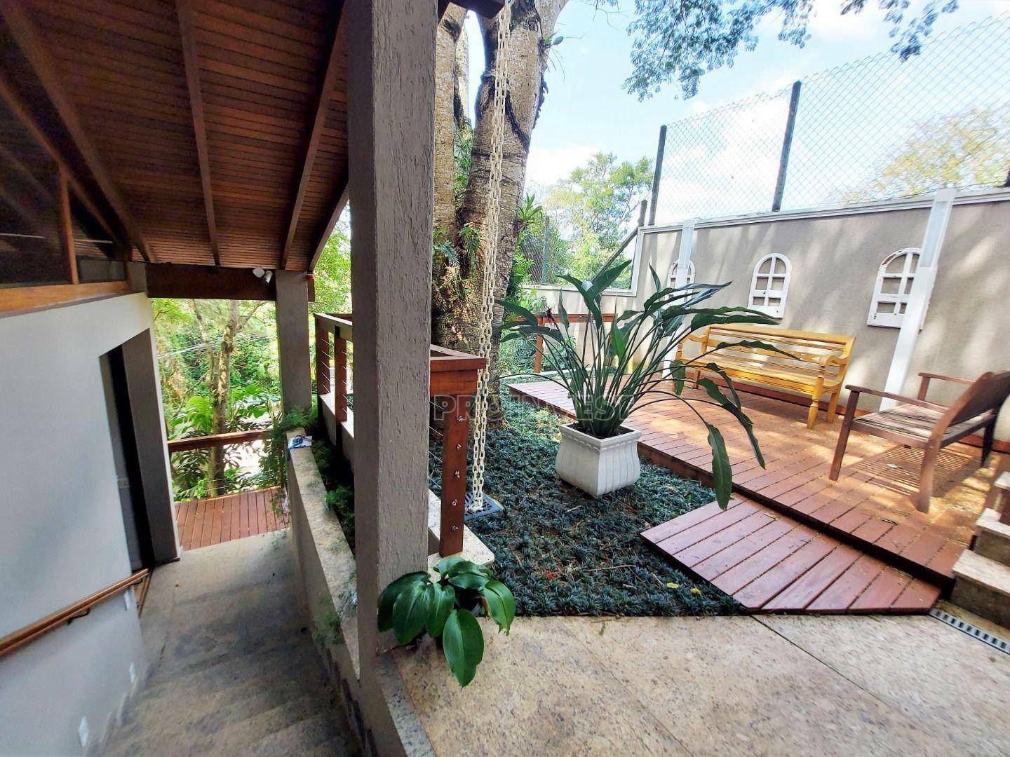 Casa de Condomínio à venda com 4 quartos, 423m² - Foto 55