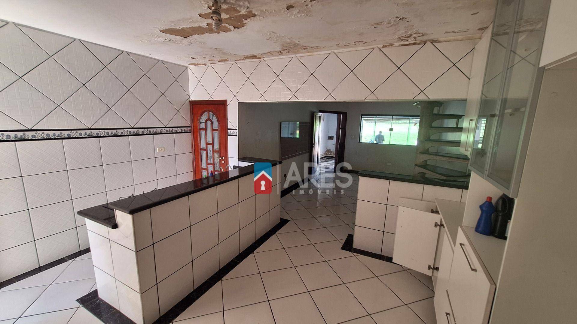 Casa à venda com 3 quartos, 156m² - Foto 9