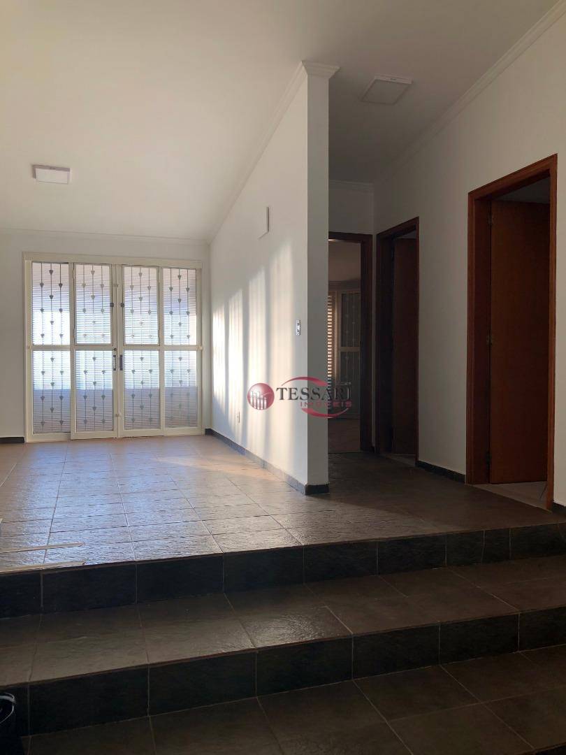 Casa à venda com 4 quartos, 380m² - Foto 23