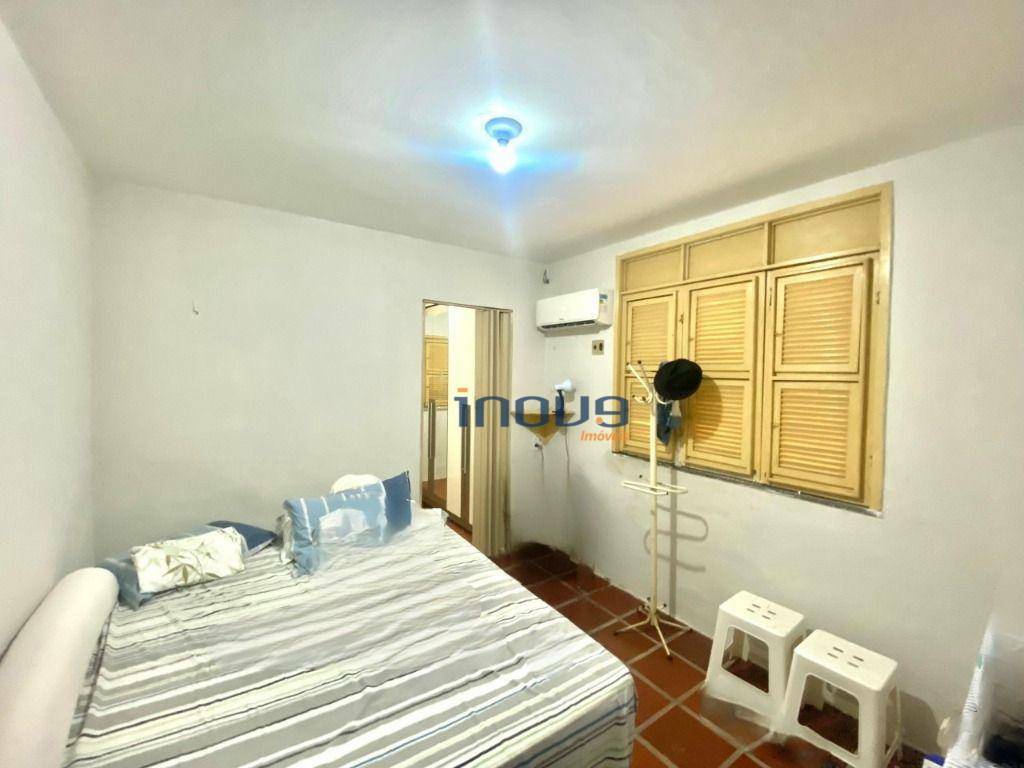 Casa à venda com 3 quartos, 158m² - Foto 13