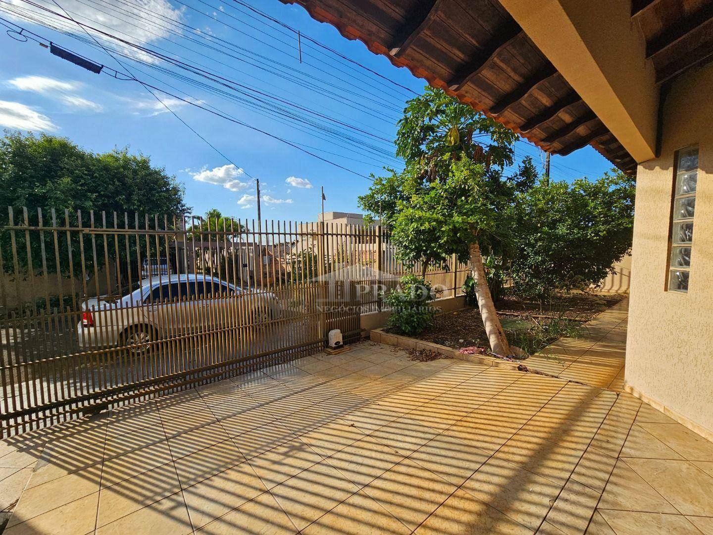 Casa para alugar com 4 quartos, 198m² - Foto 7