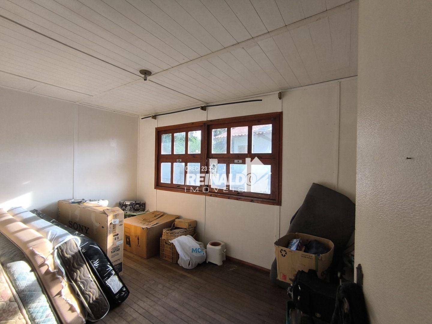 Chácara à venda com 4 quartos, 299m² - Foto 9