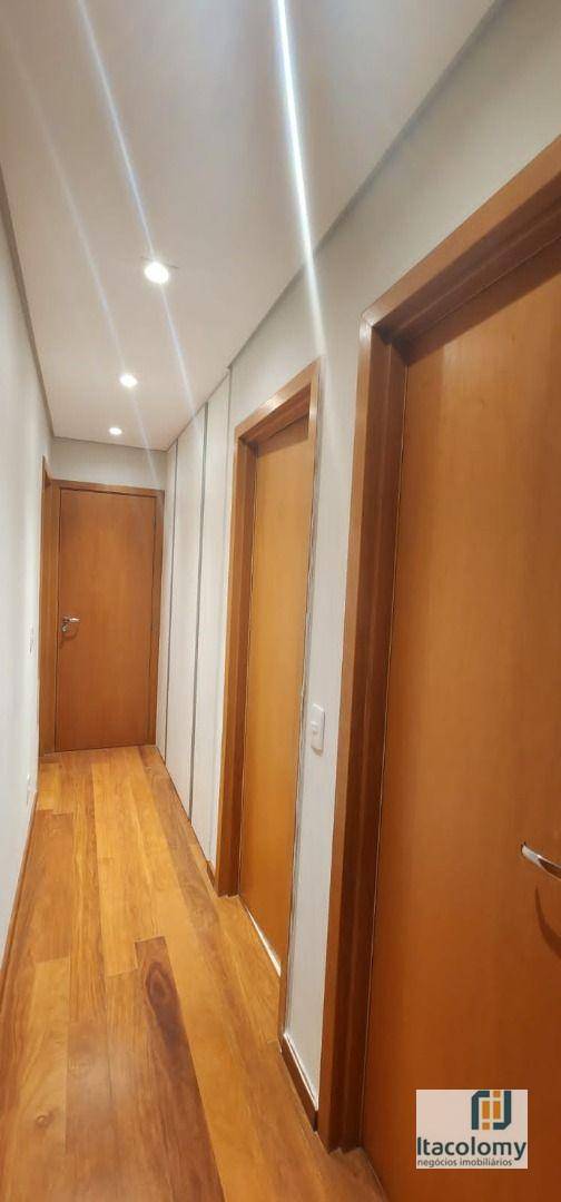 Apartamento à venda com 4 quartos, 156m² - Foto 28