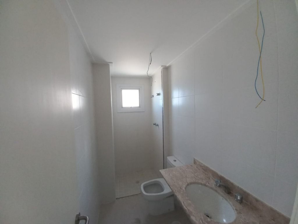 Apartamento à venda com 3 quartos, 140m² - Foto 11