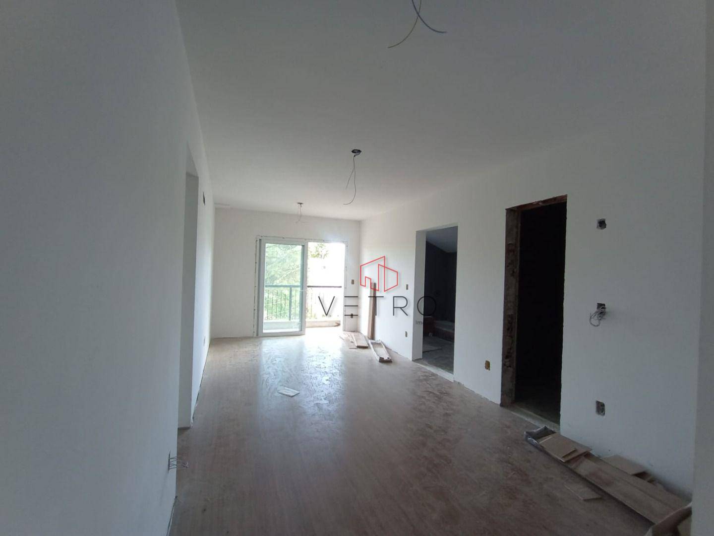 Apartamento à venda com 2 quartos, 82m² - Foto 2