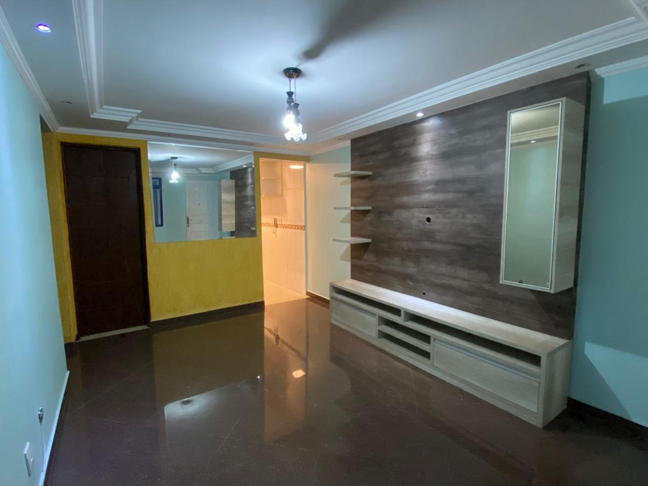 Apartamento à venda com 2 quartos, 44m² - Foto 1