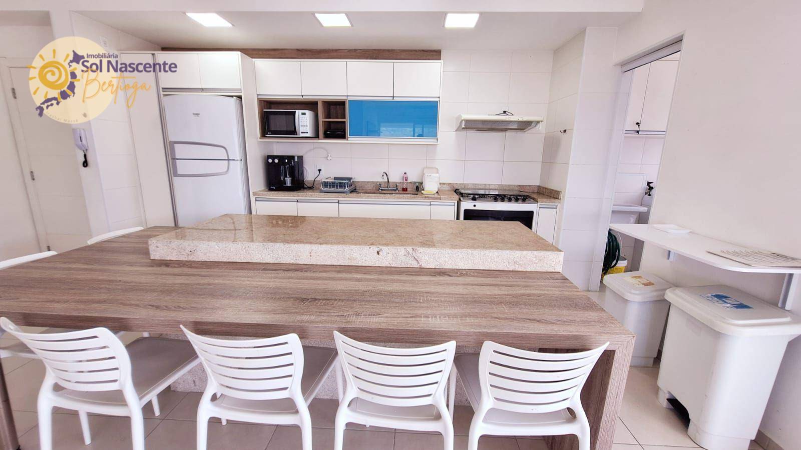 Apartamento à venda com 3 quartos, 125m² - Foto 3