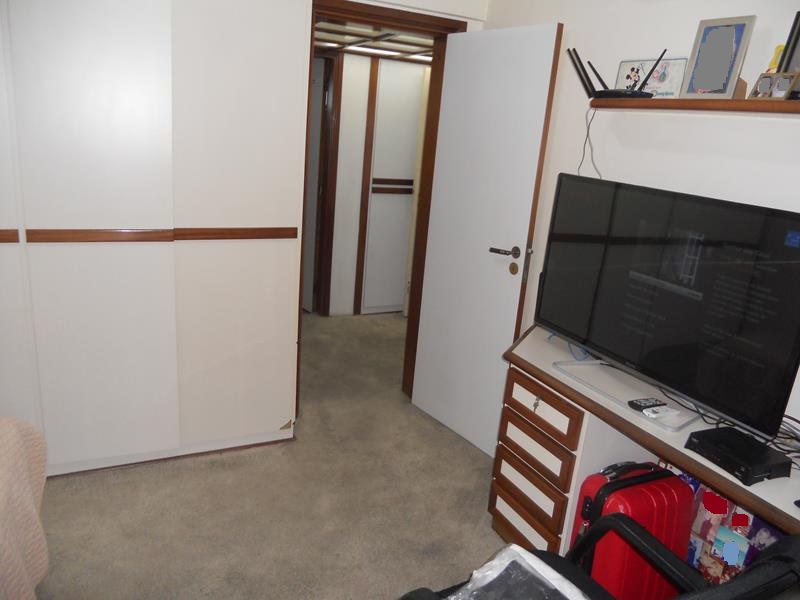 Apartamento à venda com 4 quartos, 168m² - Foto 11