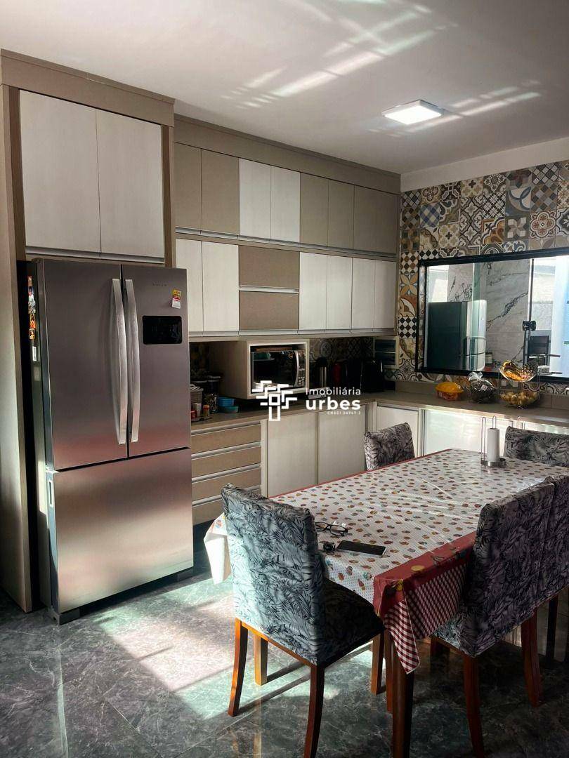 Casa, 3 quartos, 170 m² - Foto 3