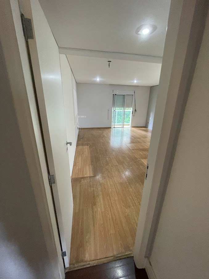 Apartamento à venda com 3 quartos, 169m² - Foto 5