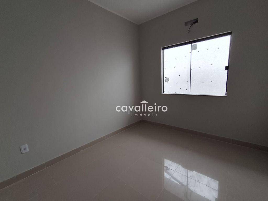 Casa à venda com 3 quartos, 99m² - Foto 11