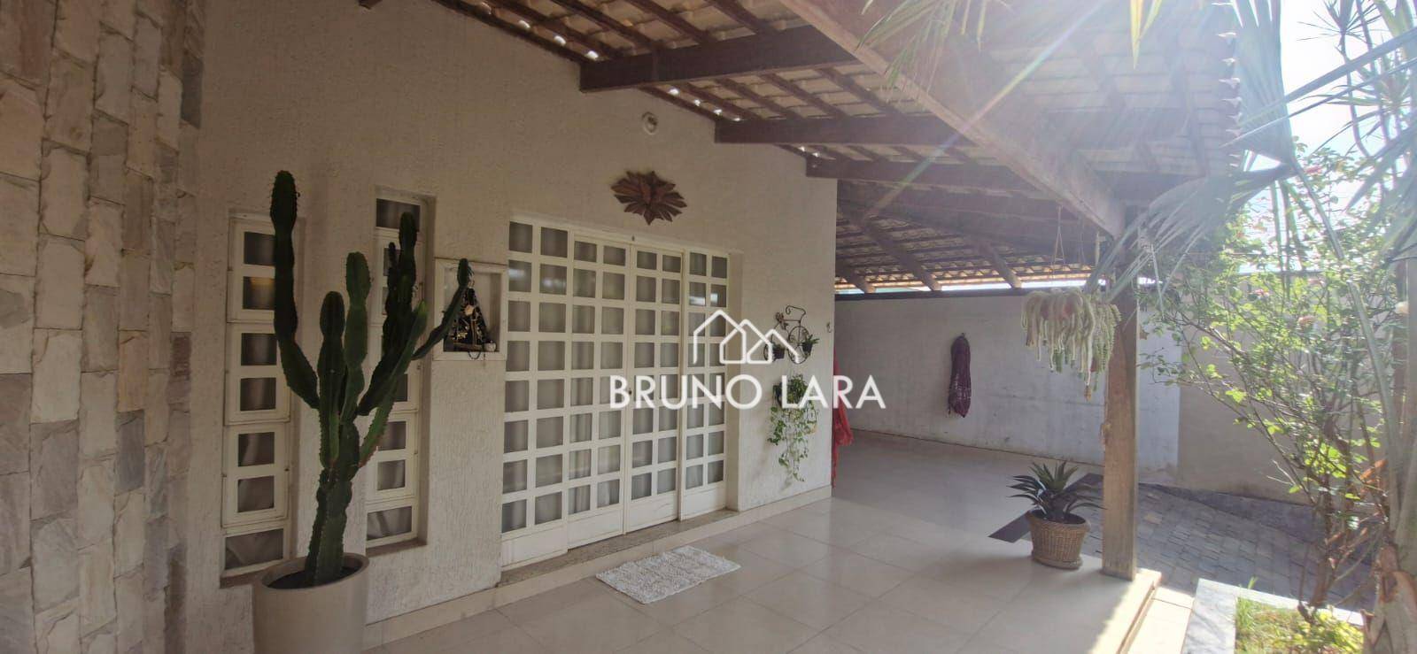 Casa, 3 quartos, 216 m² - Foto 2