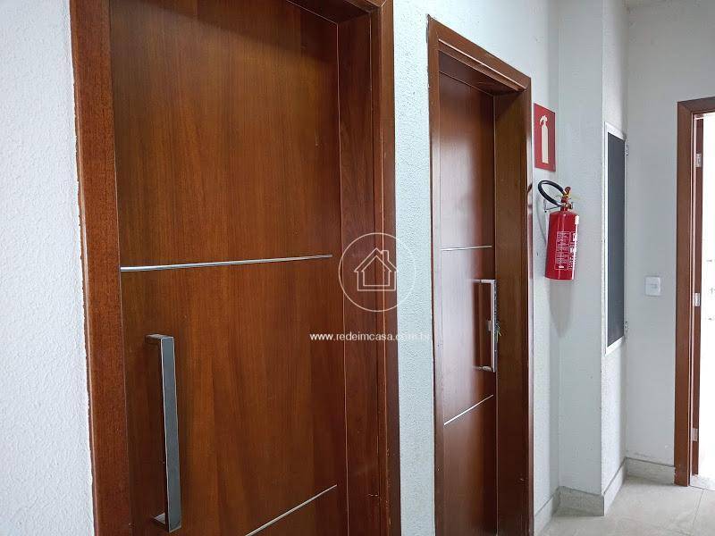 Apartamento à venda com 3 quartos, 78m² - Foto 8