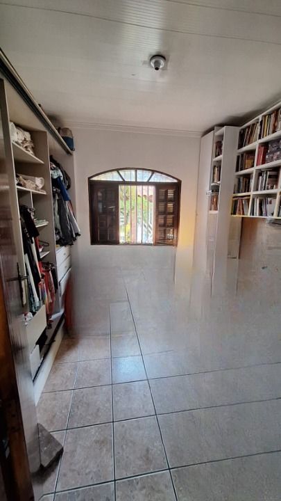 Casa à venda com 3 quartos, 90m² - Foto 7