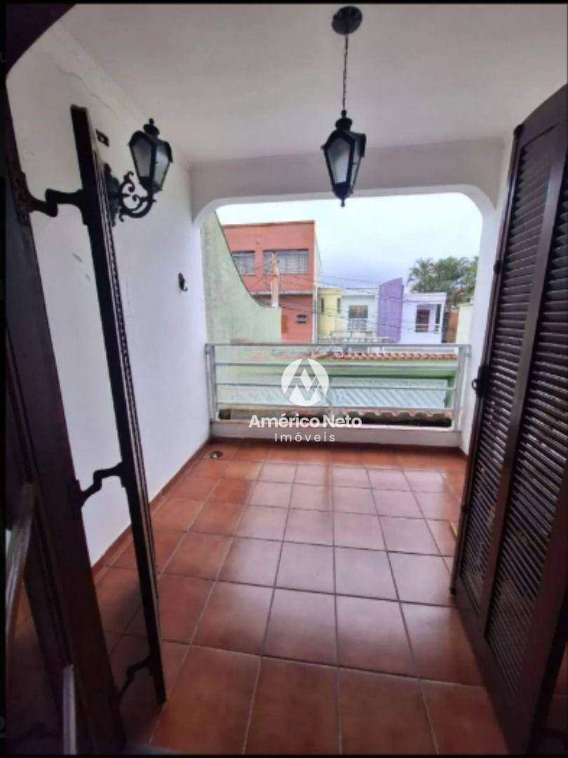 Sobrado à venda com 3 quartos, 243m² - Foto 16