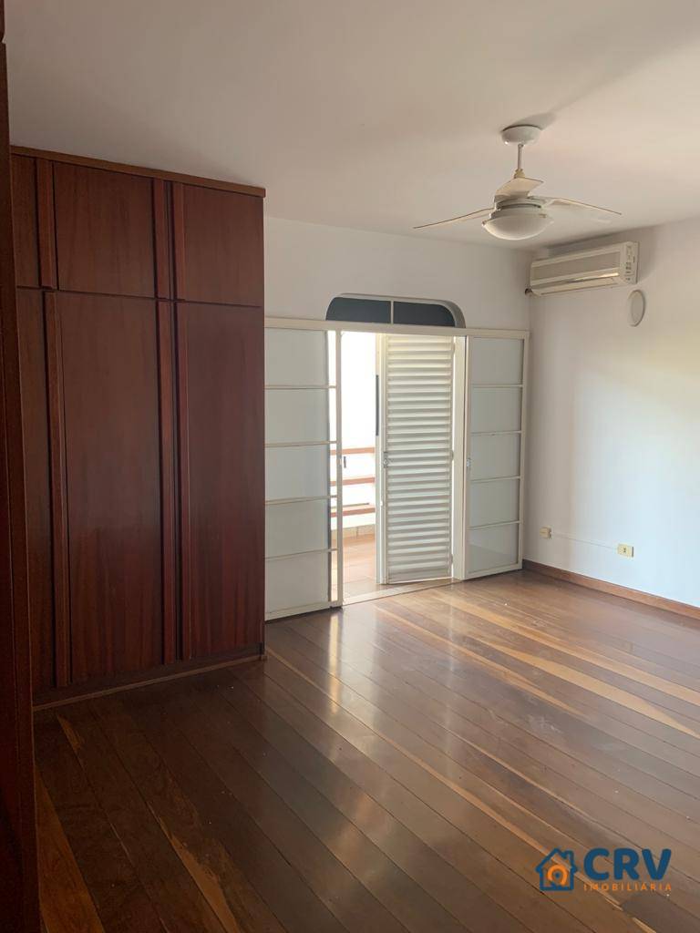 Casa à venda e aluguel com 3 quartos, 320m² - Foto 18