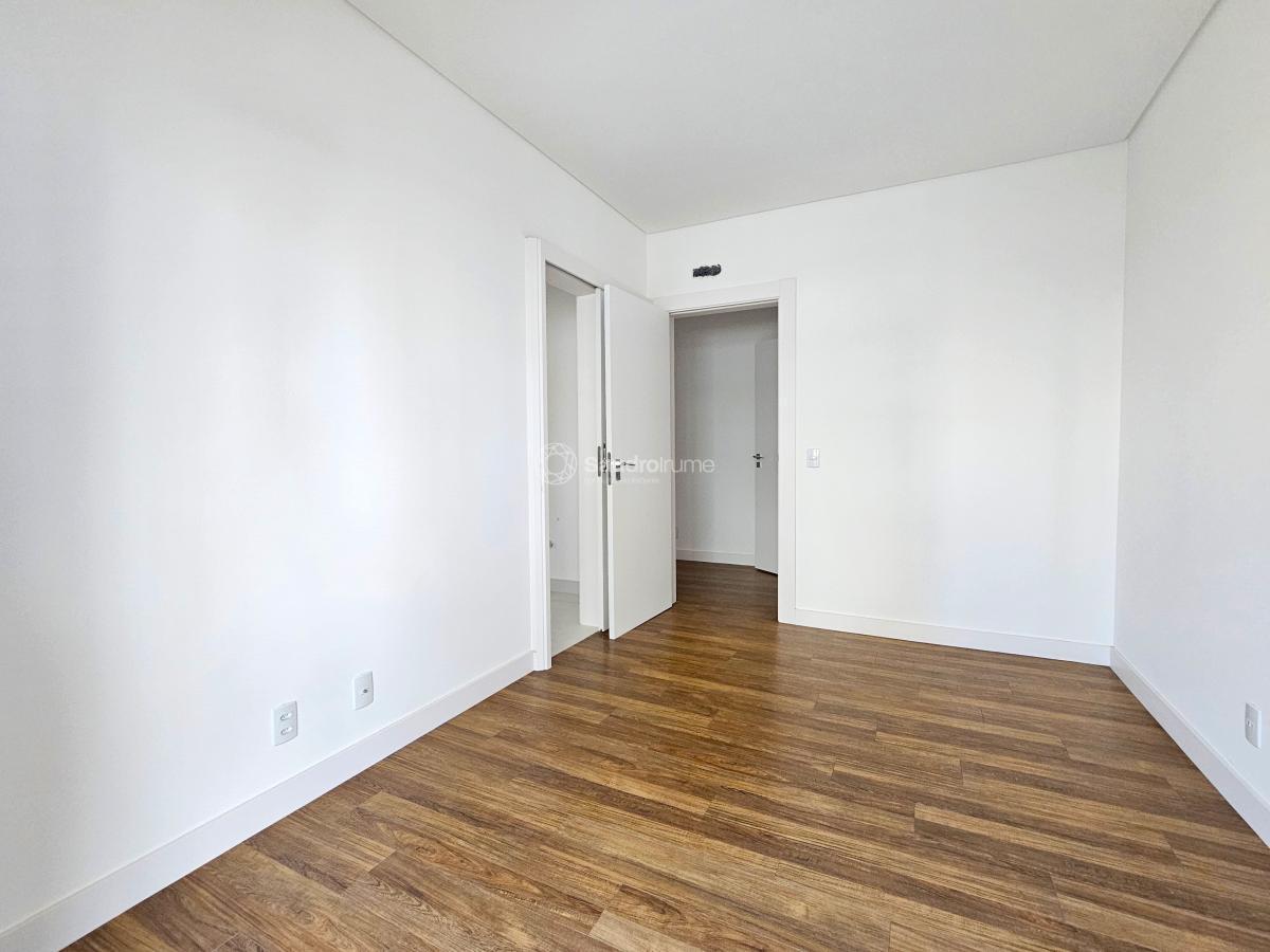 Apartamento à venda com 3 quartos, 148m² - Foto 9