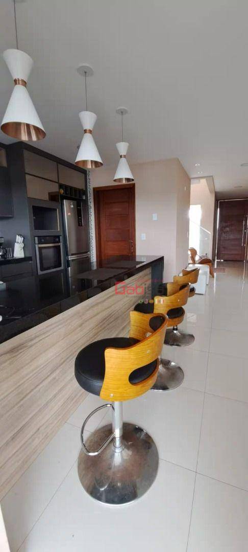 Casa de Condomínio para alugar com 3 quartos, 130m² - Foto 13