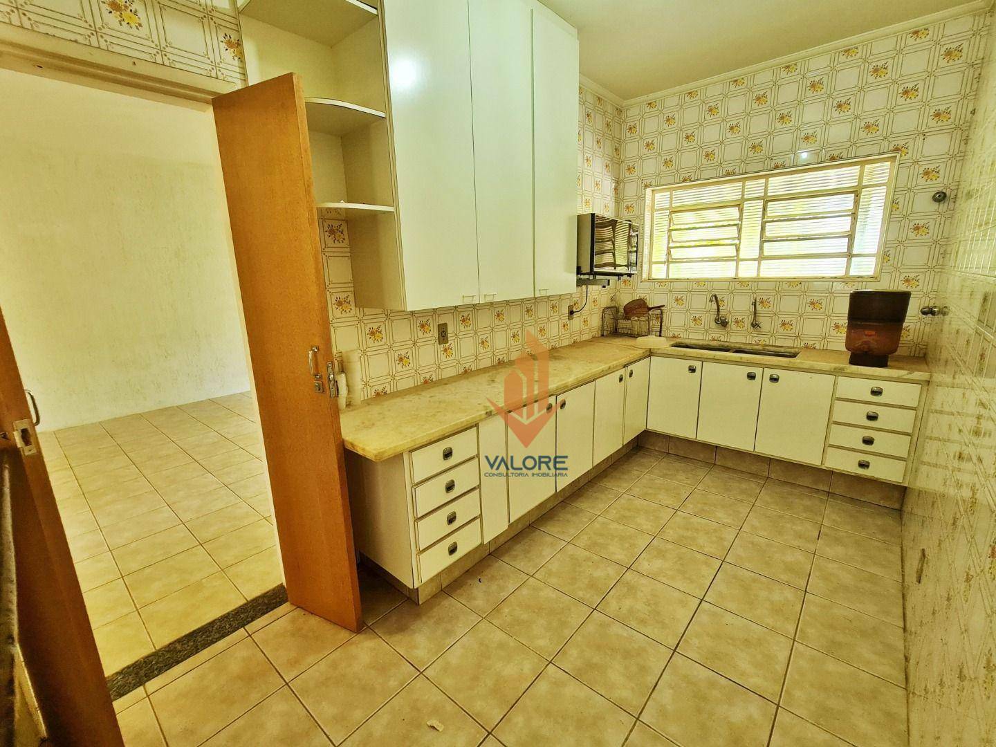 Casa de Condomínio à venda com 4 quartos, 326m² - Foto 25