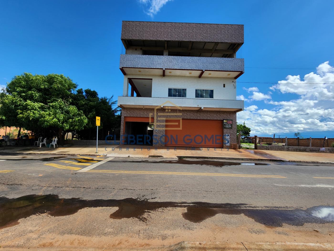 Prédio Inteiro à venda com 3 quartos, 840m² - Foto 2