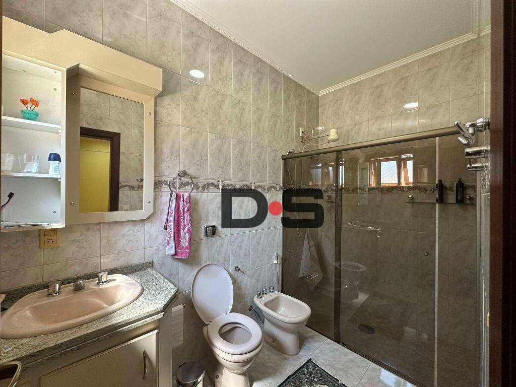 Chácara à venda com 6 quartos, 500m² - Foto 16
