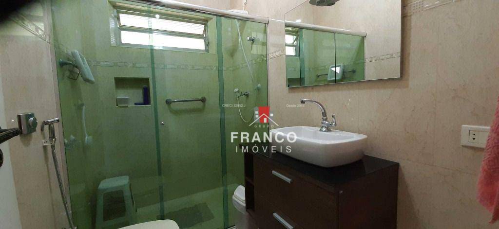 Casa, 3 quartos, 133 m² - Foto 13